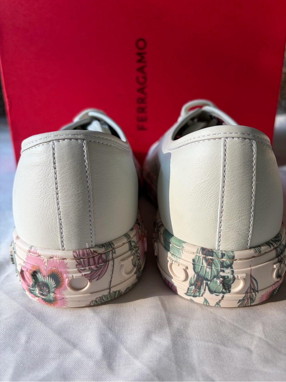 Salvatore Ferragamo White Leather Lace-Up Sneakers with Floral Trim BORG CUBE - Picture 5 of 5